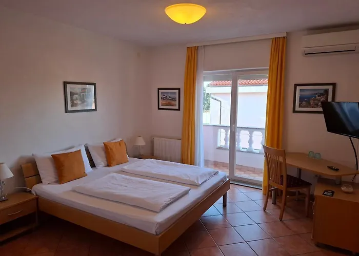 Bed & Breakfast La Perla 1 Punat