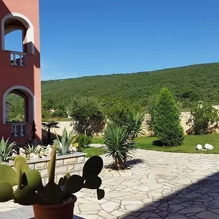 La Perla 1 Bed & Breakfast Punat